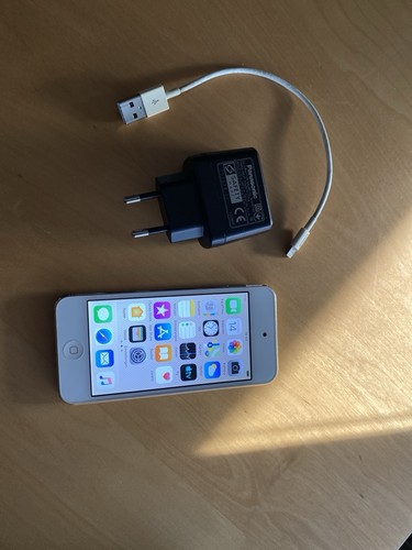 Ipod touch 16gb - touch,